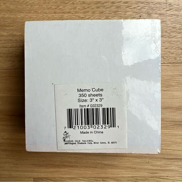 Memo cube 350 sheets size 3" x 3" flowers and stripes New in plastic wrap - Picture 3 of 3